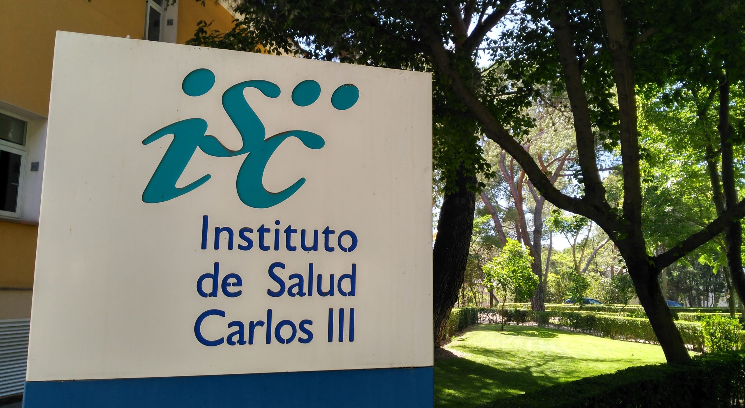El seguro dona 3,6 millones de euros al Instituto de Salud Carlos III para la investigación sobre la COVID-19